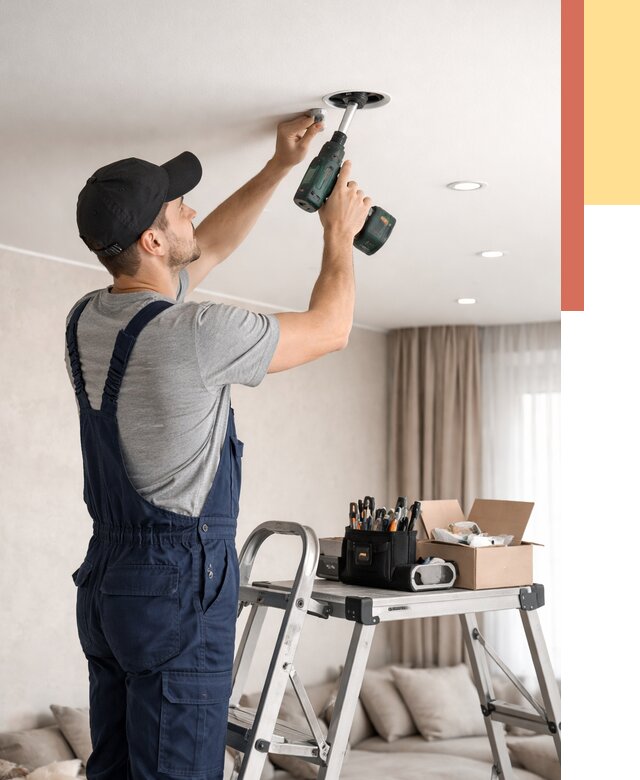 Установка и монтаж точечных светильников в натяжной потолок в Электростали от 1823 руб. | ОТДЕЛОЧНИК-Элк